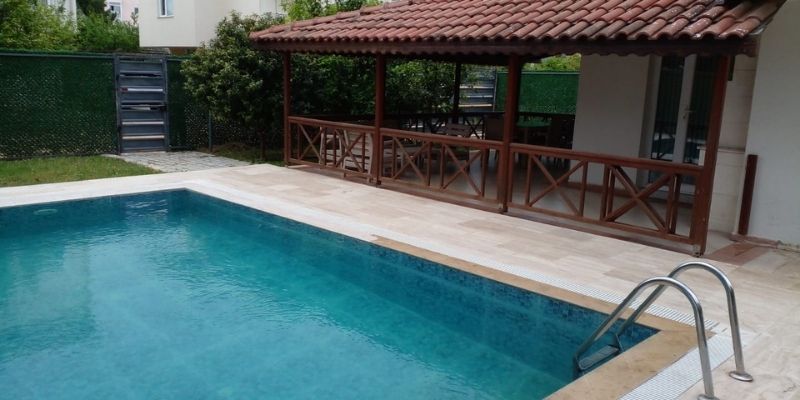 Belek Kiralık Villa: 4+1 Havuzlu Ve Bahçeli